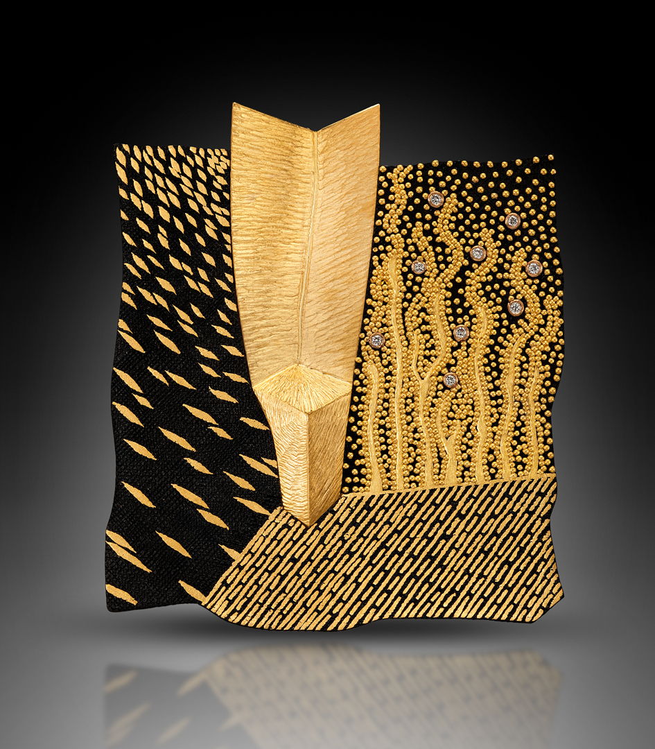 Po Mok Sang Guem (Korean Damascen 24K inlaid on Steel)  24k Fused on 22k  Brooch  and Neckpiece.