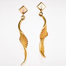 Earrings - hand woven  hand fabricated  18k yellow gold  diamonds