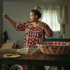 Hand woven/wall hanging basket  it’s made out sweet grass and sisal plant fibers with natural dyes