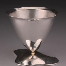 Sterling silve  14KY. Raised  fabricated.